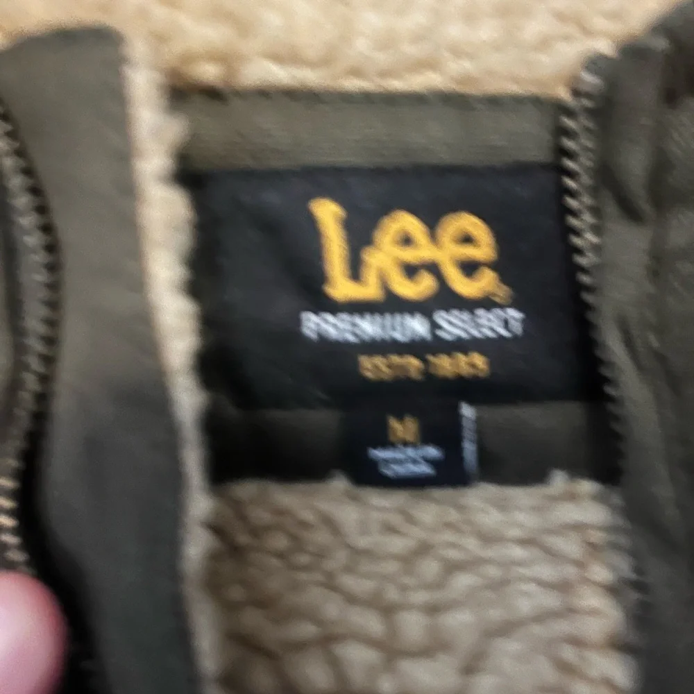 Lee Olive Fleece-Lined Vest - Picture 2 of 3